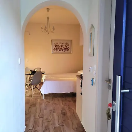 아파트 Naxos Seaside Retreat - Akti Breezy Escape *