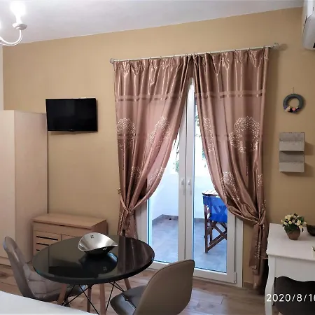 Naxos Seaside Retreat - Akti Breezy Escape *